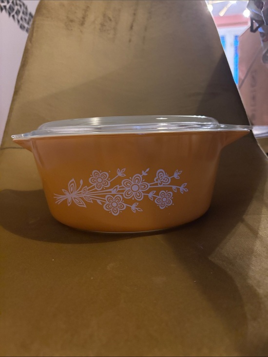 Pyrex Other - Vintage PYREX Butterfly Gold Round Casserole Dish with Lid #475 (2L)